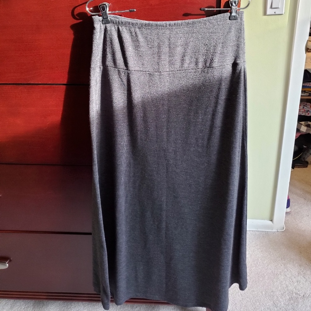 Gray knit maxi skirt, Size M